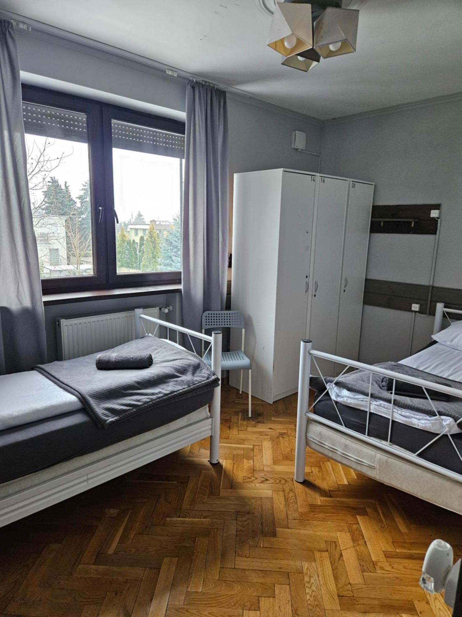 Pokoje Pracownicze Кімнати Для Працівників,Гуртожиток スバジェンツ エクステリア 写真